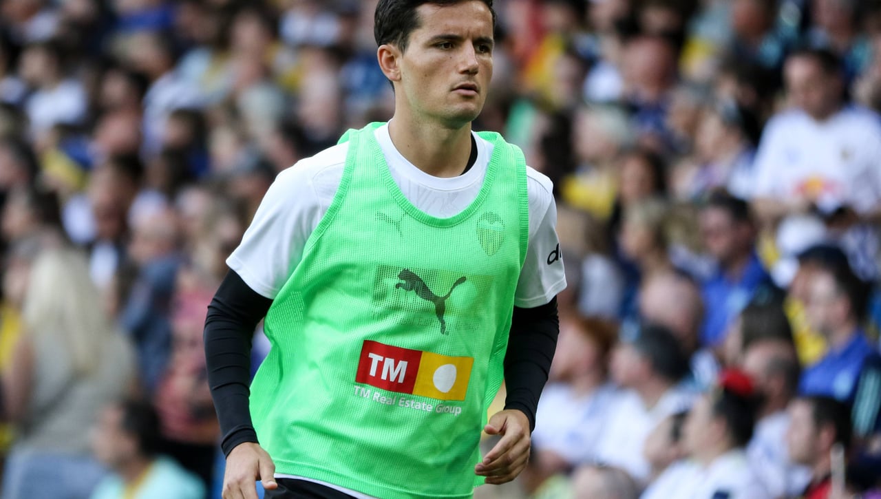 El Valencia enseña la puerta de salida a Hugo Guillamón