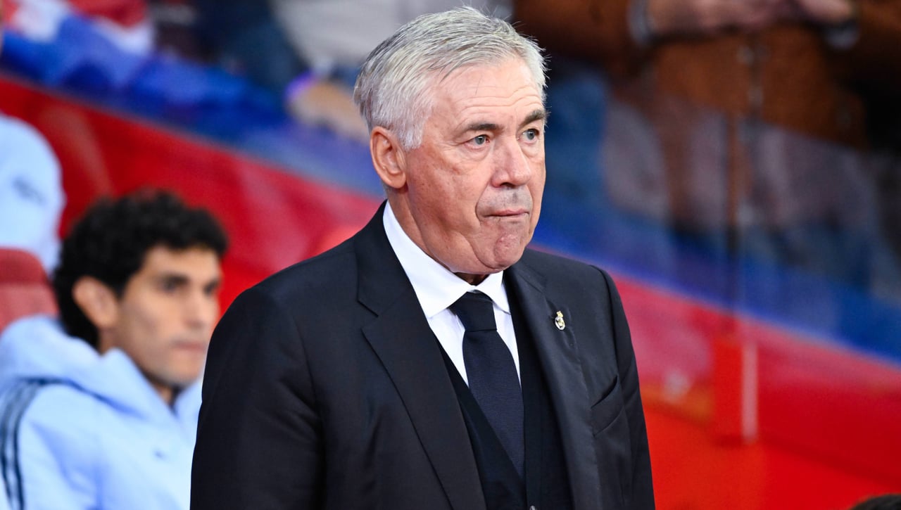 Carlo Ancelotti da un portazo
