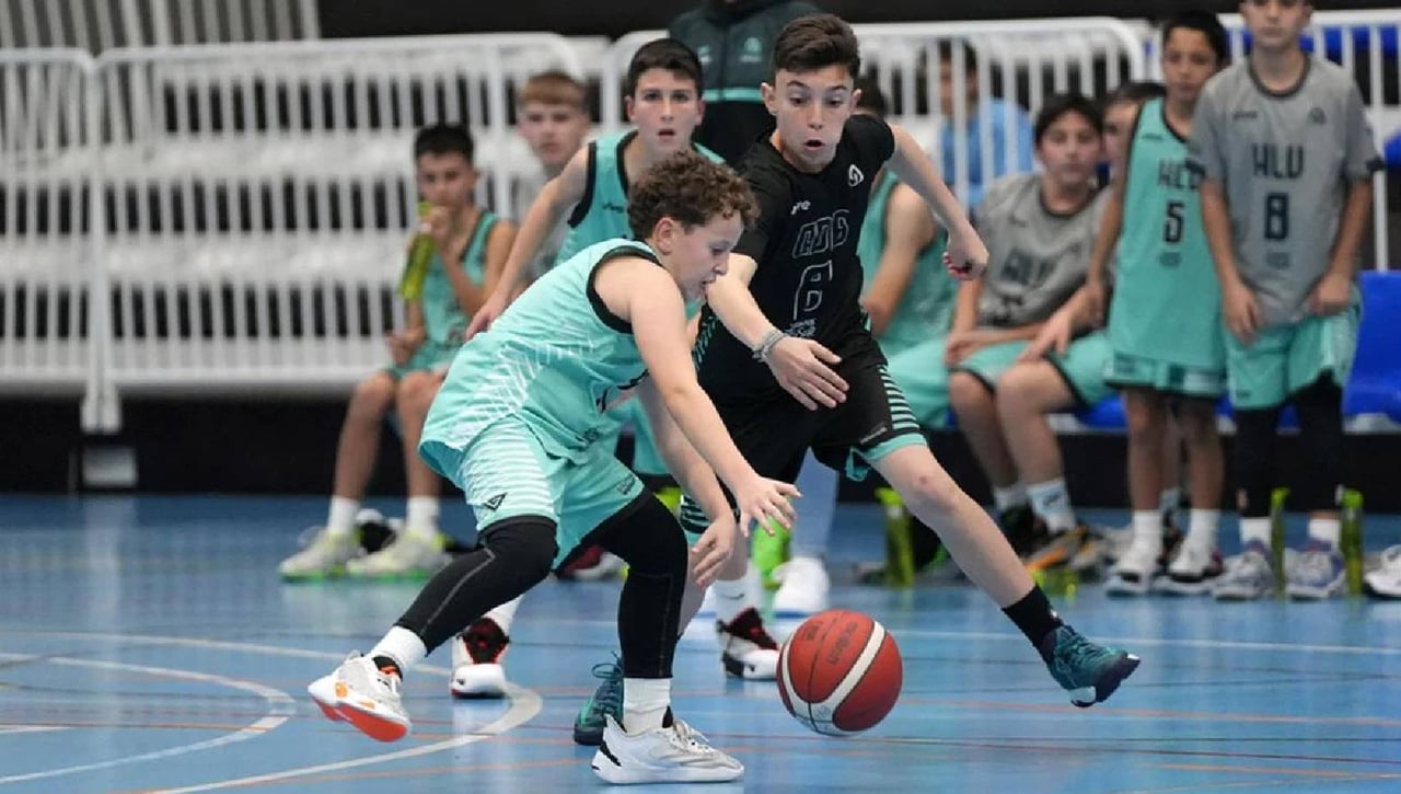 Emocionante recta final de la temporada de baloncesto en la zona IV de los Juegos Deportivos Provinciales