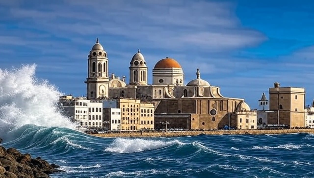 La Inteligencia Artificial pone fecha al próximo tsunami en Cádiz y señala a Chipiona