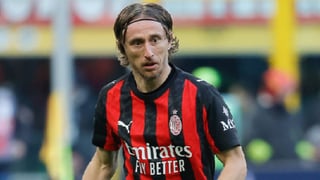 Modrić no envejece y sigue asombrando: "Puede jugar con un cigarro en la boca"