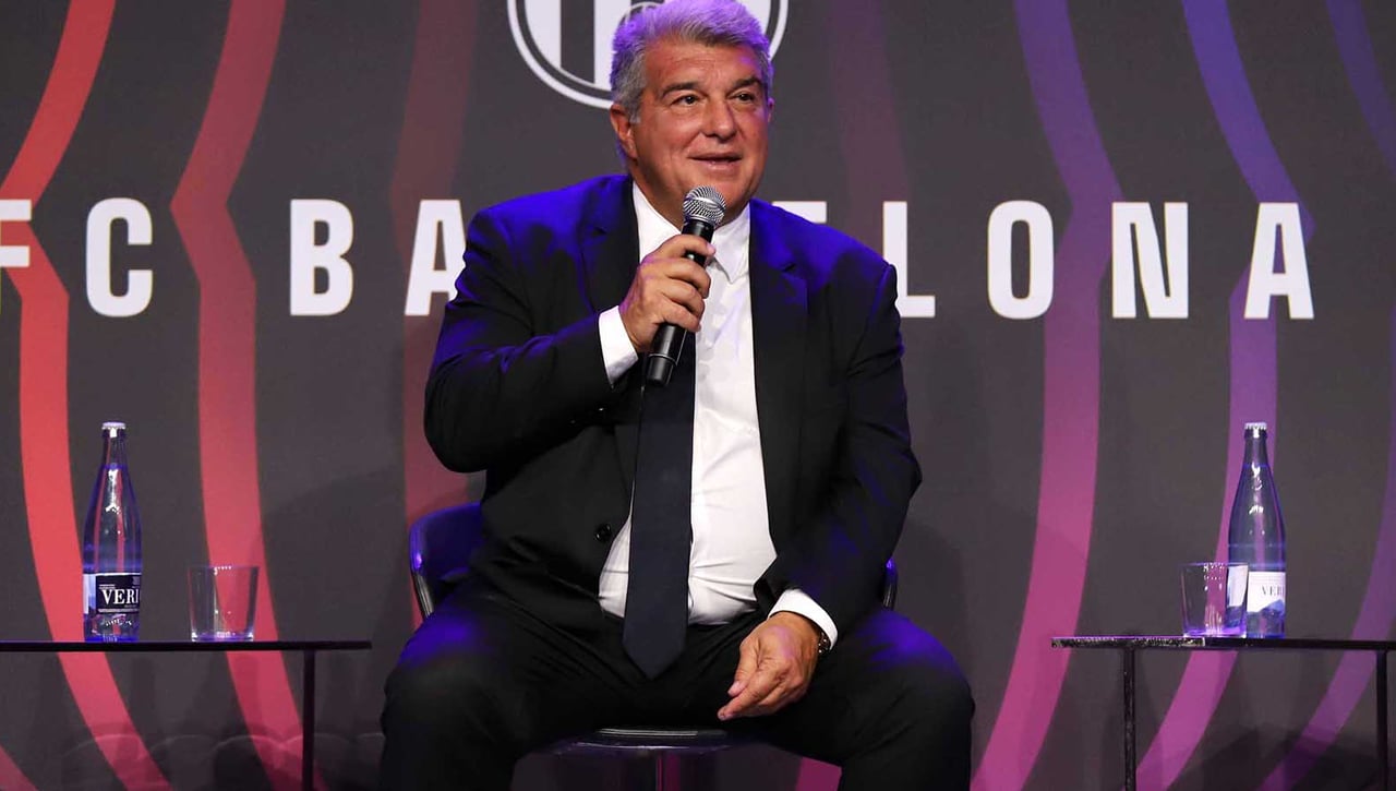 Mensaje de Laporta a Xavi en plena crisis del Barça