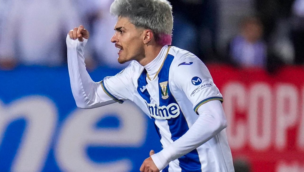 Juan Cruz pierde su puesto en la banda derecha del Leganés