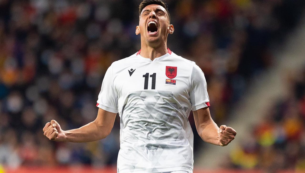 Uzuni sigue de dulce: golazo con Albania para reivindicarse