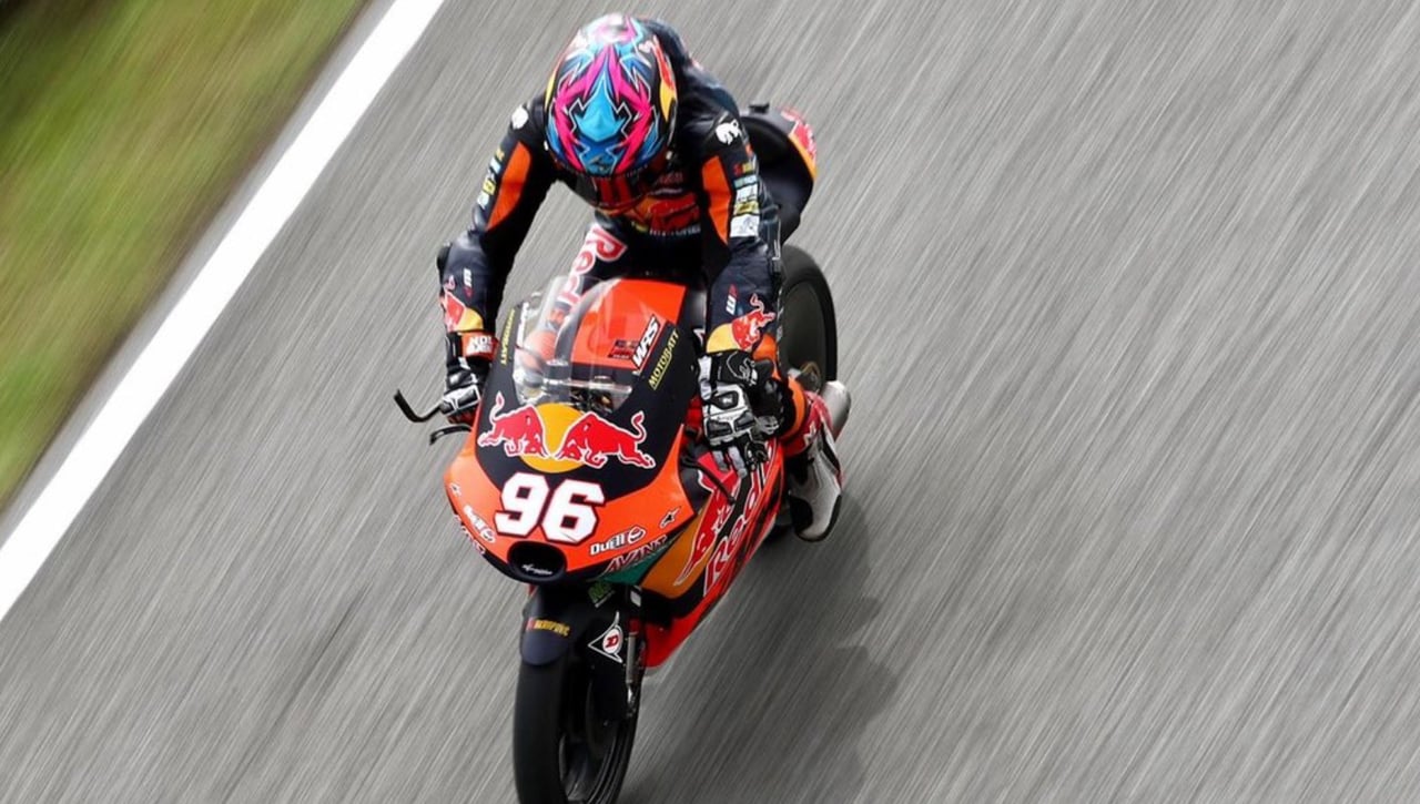 Victoria para Pedro Acosta y Dani Holgado en Moto2 y Moto3