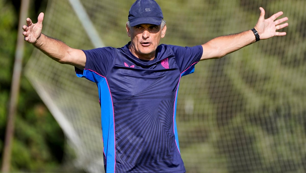 Semana muy movida en el Sevilla: cuatro amistosos y refuerzos para Mendilibar