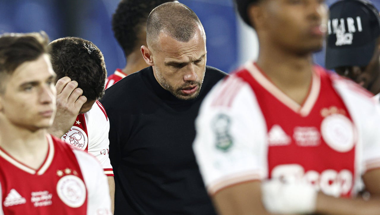 Limpieza total en el Ajax 'via Whatsapp'