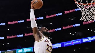 Un aspirante al anillo NBA gana la puja por LeBron James