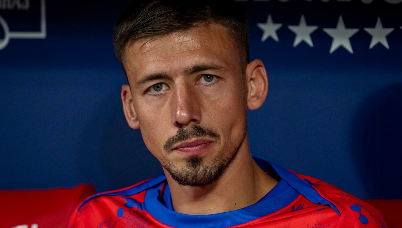 Simeone le da a Lenglet la mala noticia 
