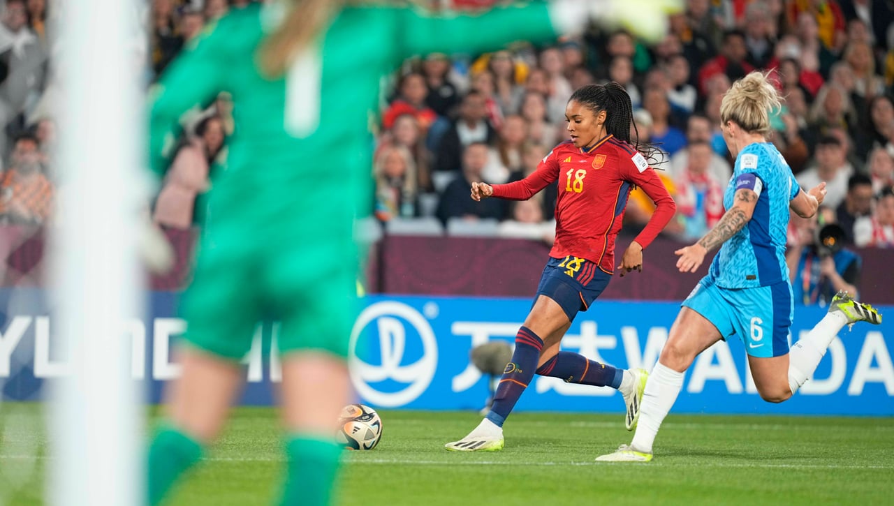 España - Inglaterra: horario canal y dónde ver hoy en TV el partido de la jornada 6 de la Nations League femenina