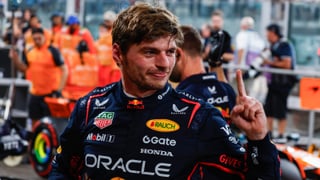 El detalle de Verstappen con Tsunoda tras su octava 'pole position' del año