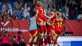 España 2-1 Inglaterra: Claudia Pina brilla con luz propia y mete al equipo de Montse Tomé en las semifinales