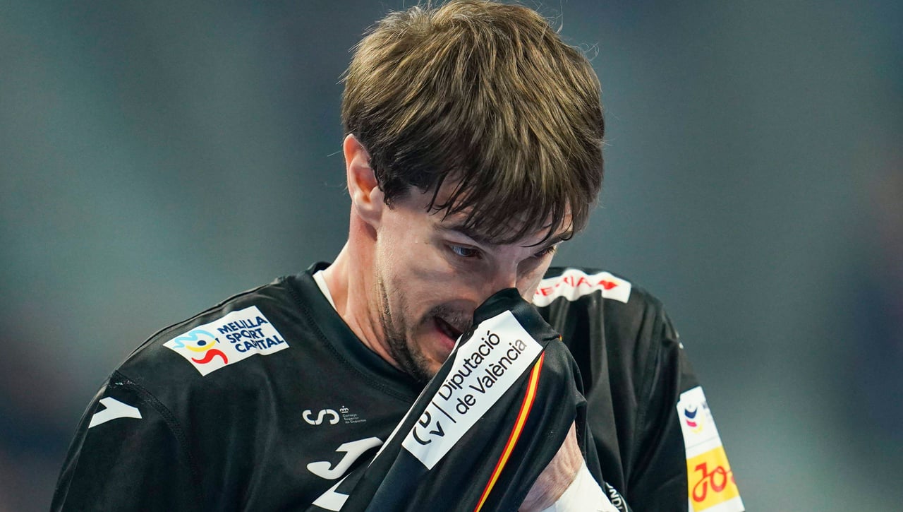 Se retira otra leyenda de los Hispanos