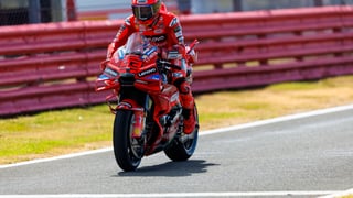 Marc Márquez aprovecha su golpe de suerte en Silverstone