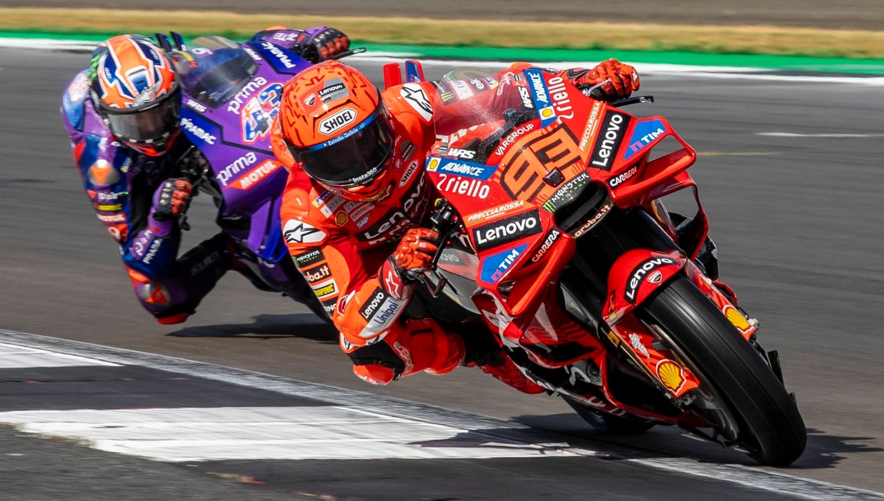 A Marc Márquez le toca la lotería en Silverstone