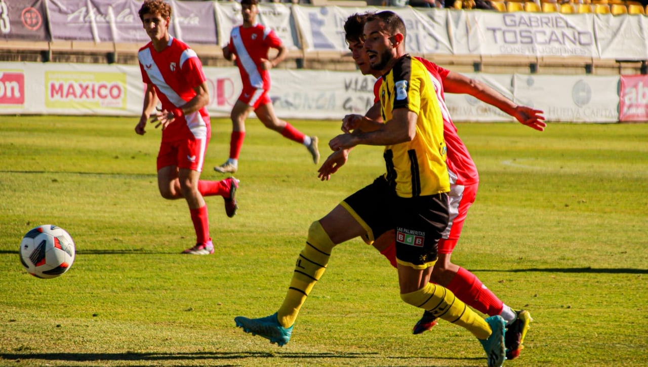 San Roque 1-0 Sevilla Atlético: Sin pegada en un combate directo