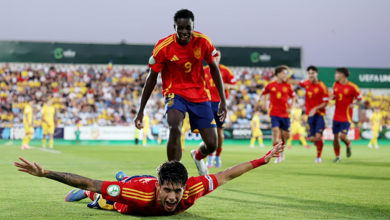 1-3: La 'Rojita' de Pablo García, en semifinales tras vencer a la anfitriona