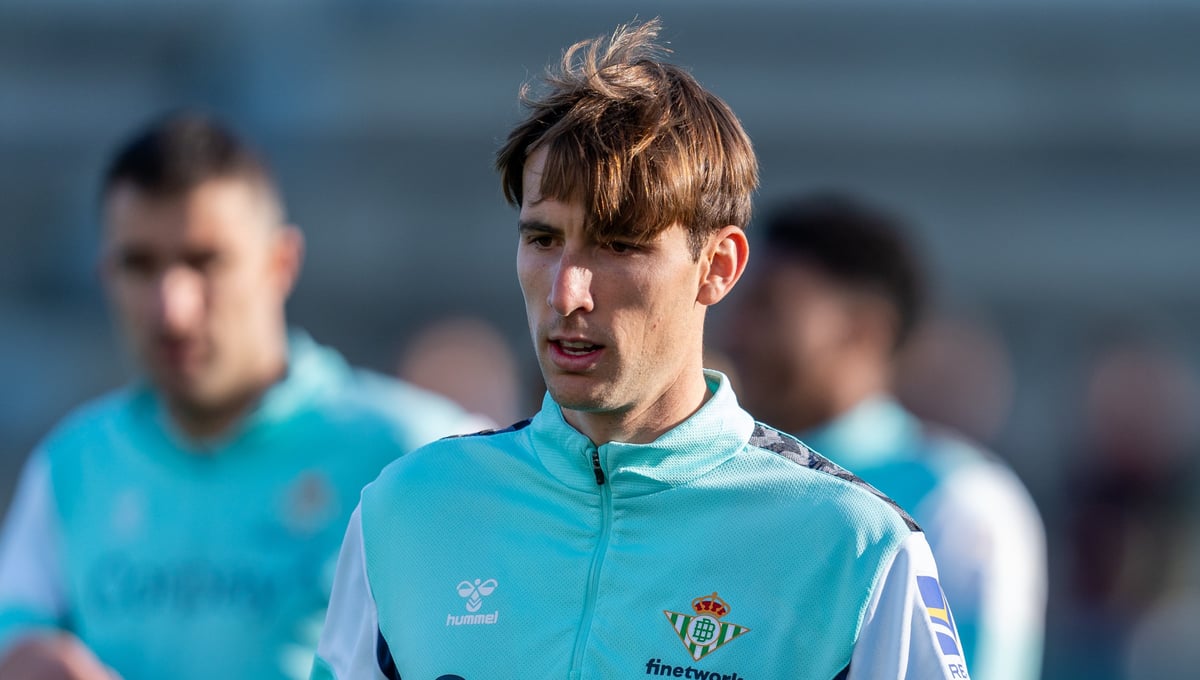 Resignados en el lateral zurdo: Miranda elige y Abner echa el freno