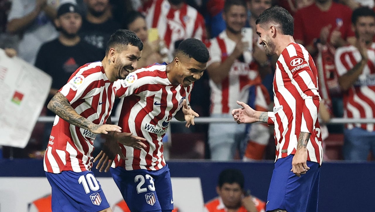 Un titular del Atlético de Madrid, de baja por "razones personales", pero en Miami en unos premios musicales