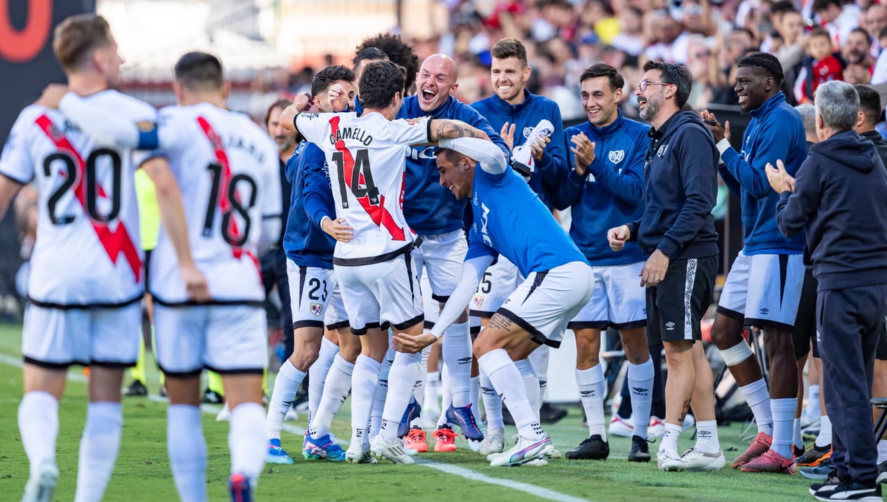 El Rayo Vallecano revela ofertas del Betis por "varios jugadores" franjirrojos