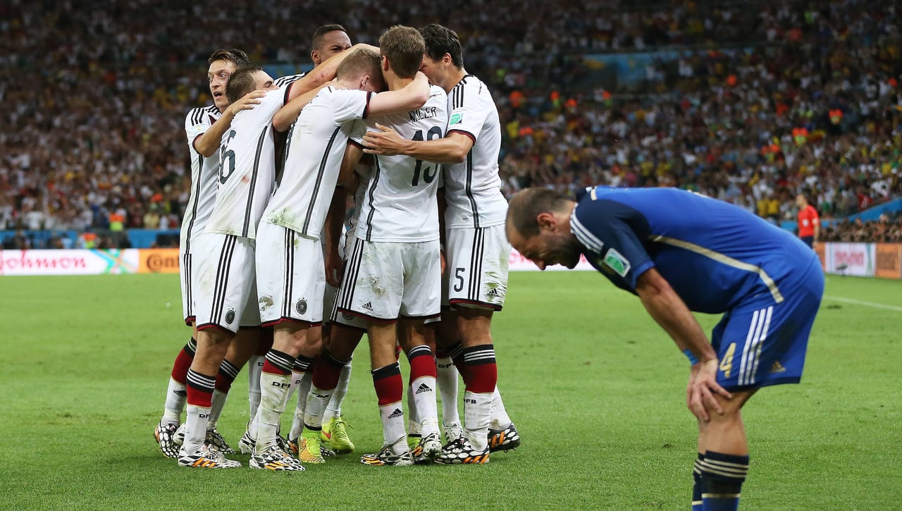 De levantar la Copa del Mundo a ser acusado por violencia de género
