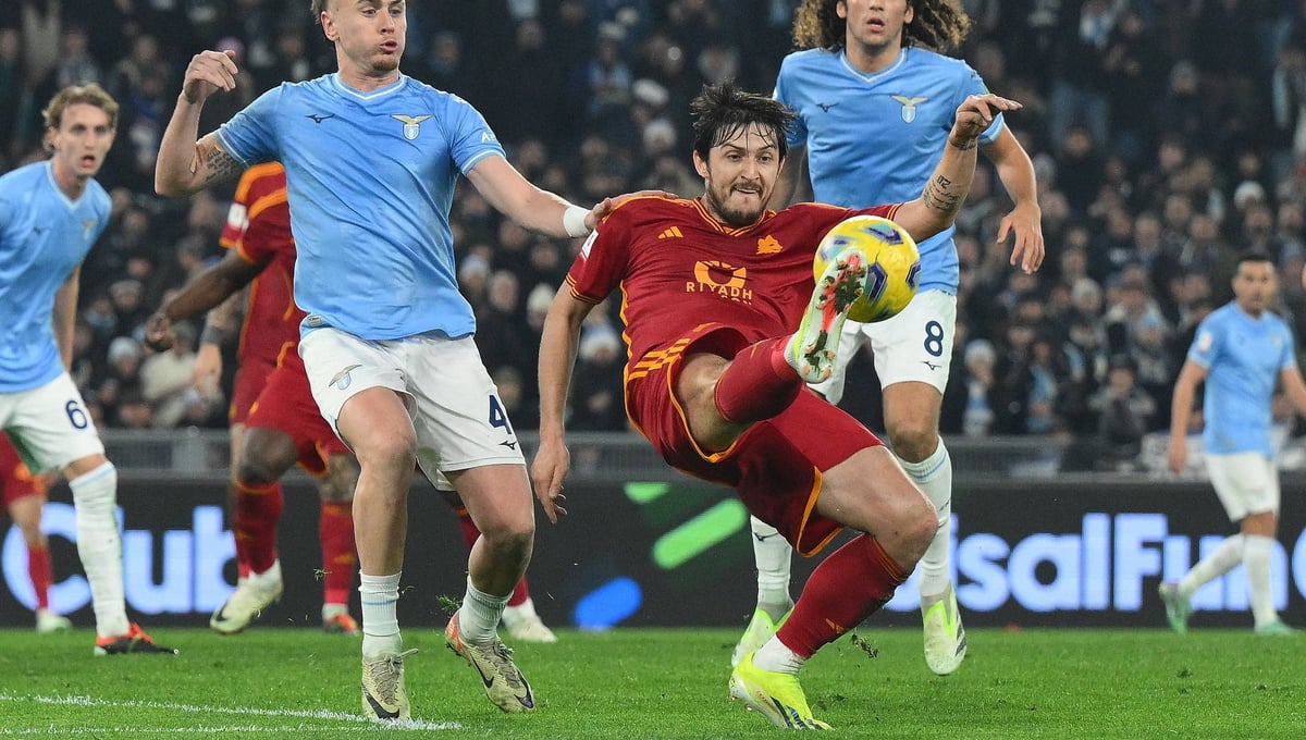 El Sevilla busca gol en la Roma