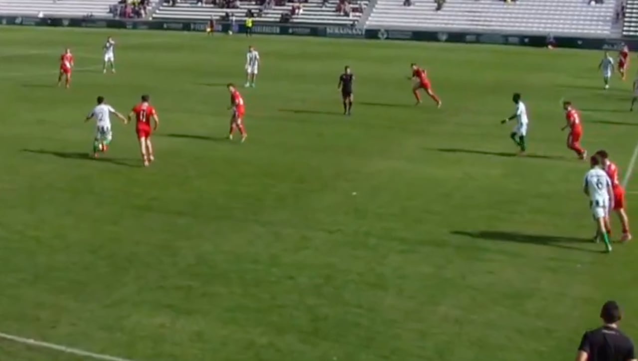 El consuelo con la roja a Collado: Recurrible tras el error del VAR 'low cost'