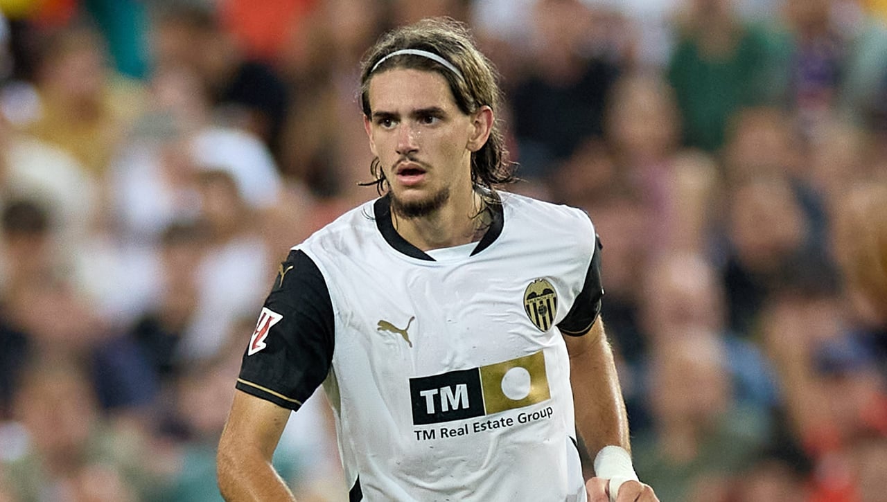 El Feyenoord se lanza a por Yarek que apenas ha tenido protagonismo con Corberán