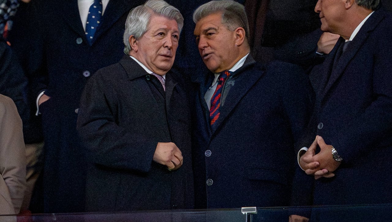 Cerezo aviva las llamas del 'caso Olmo' 