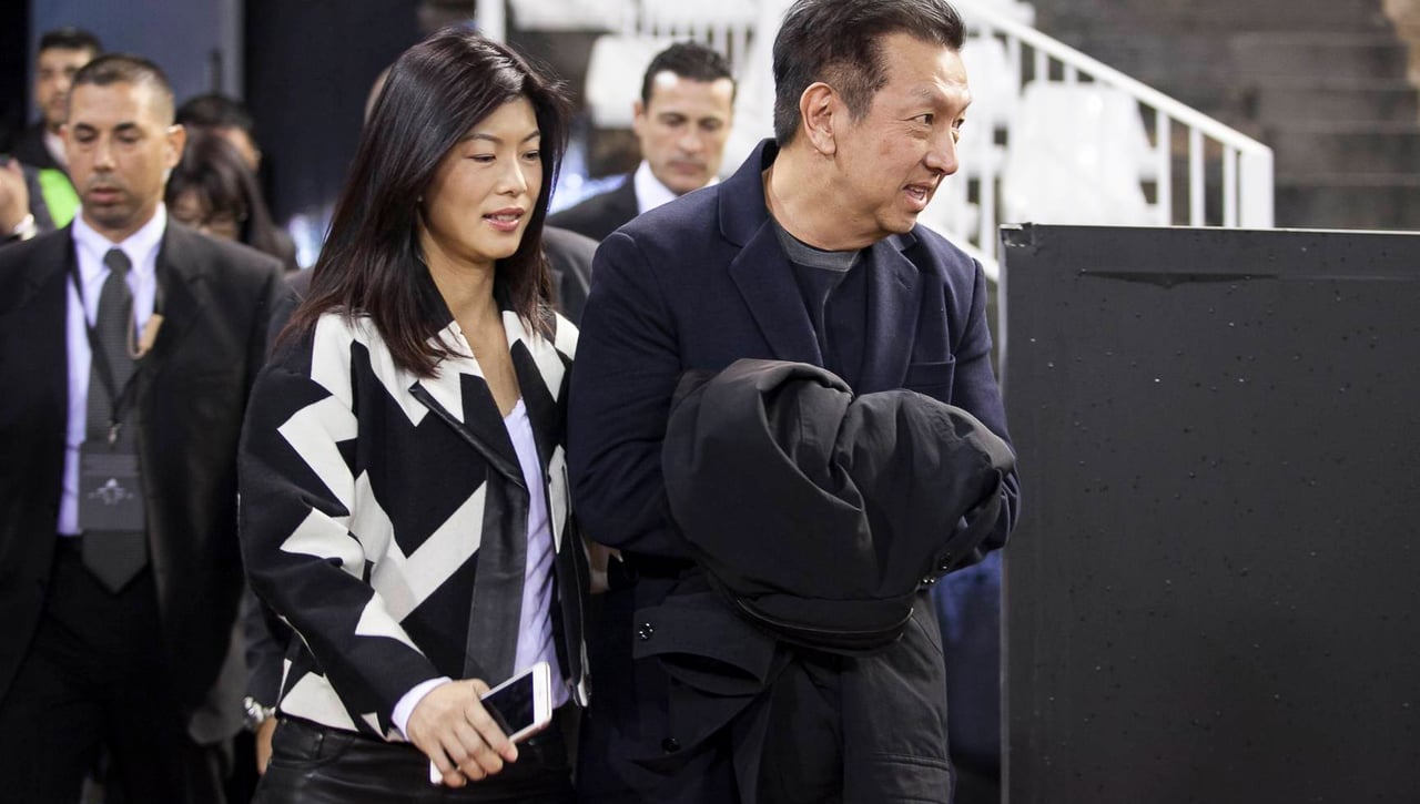Nuevo movimiento de Peter Lim para liberar la venta del Valencia