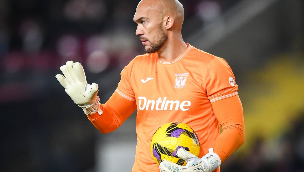 El ‘dardo’ de Dmitrovic