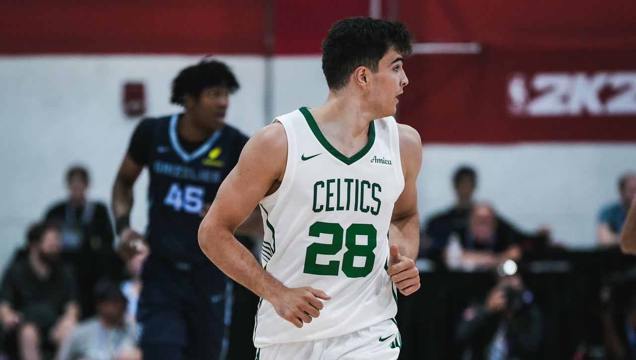 Hugo González aprende de golpe la realidad de la NBA