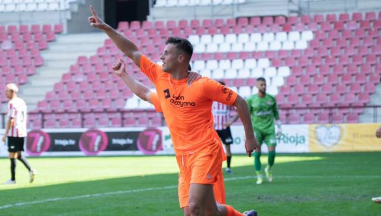 El delantero elegido por el Deportivo causa polémica