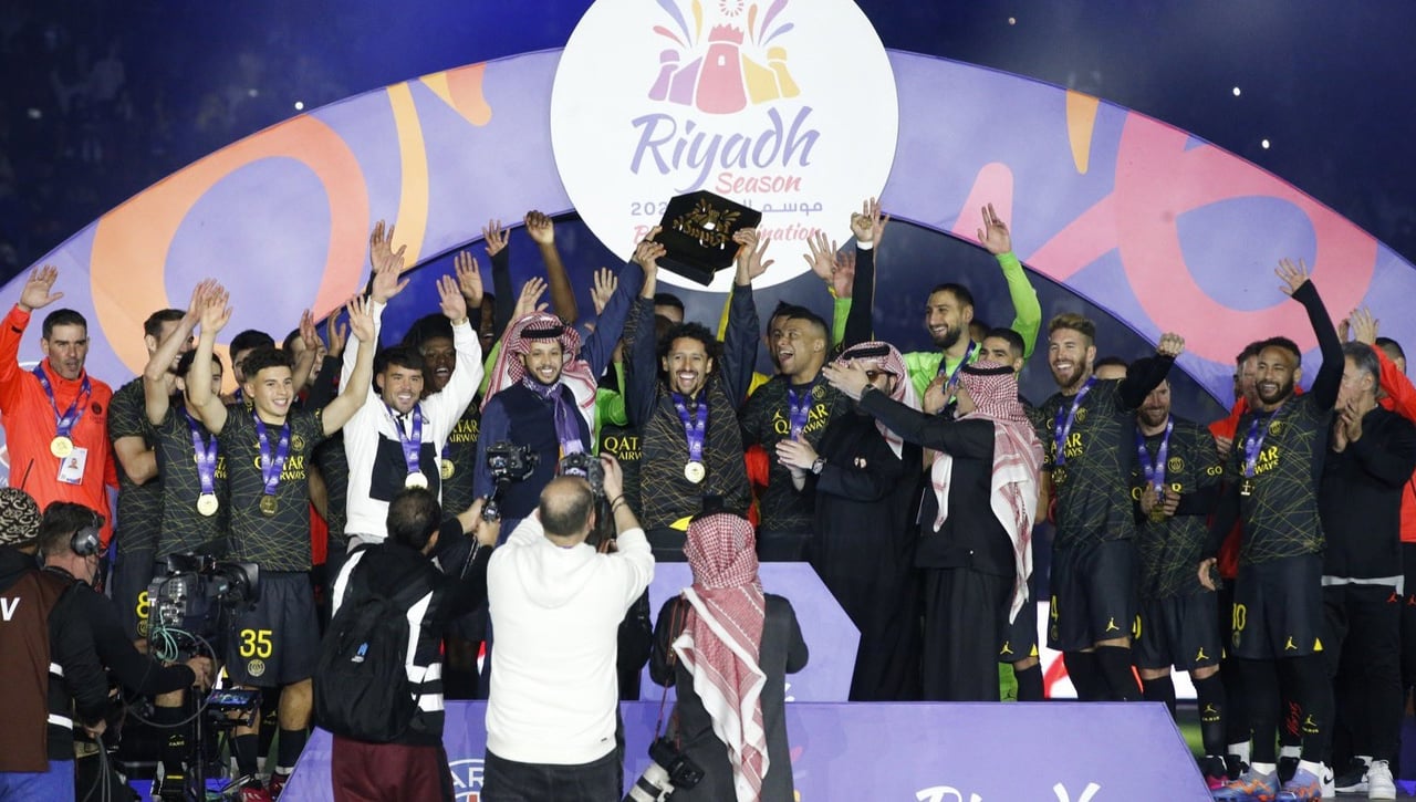 Messi y Cristiano Ronaldo, espectáculo en un duelo eterno (5-4)