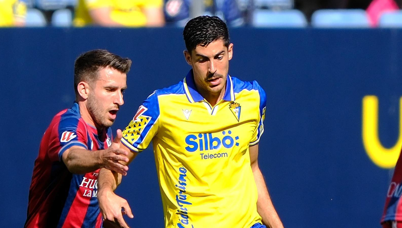 La opción del fichaje de Carlos Fernández