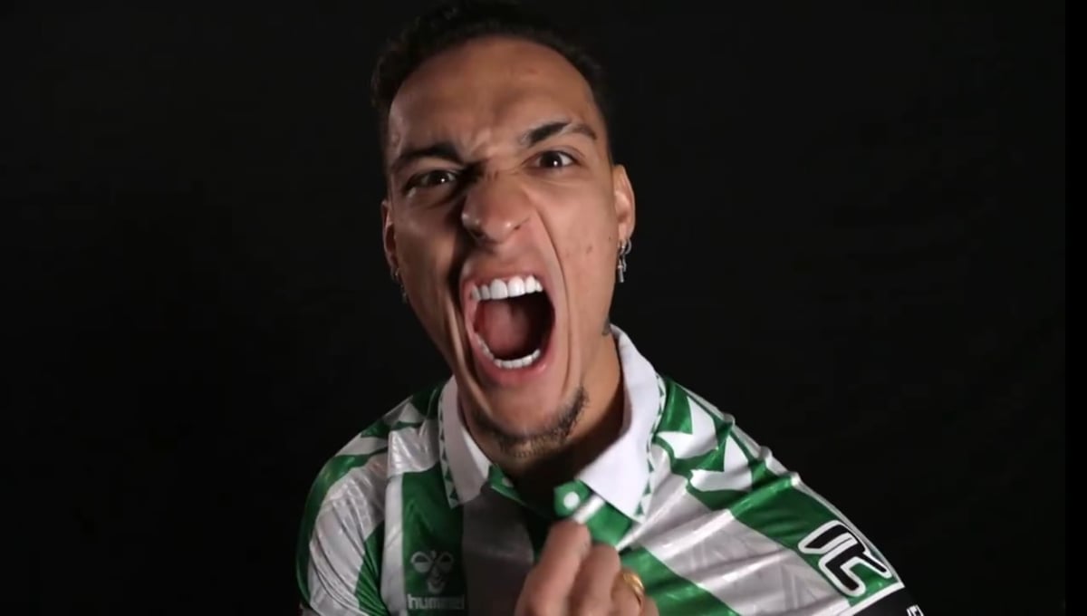 Antony enciende El Gran Derbi 