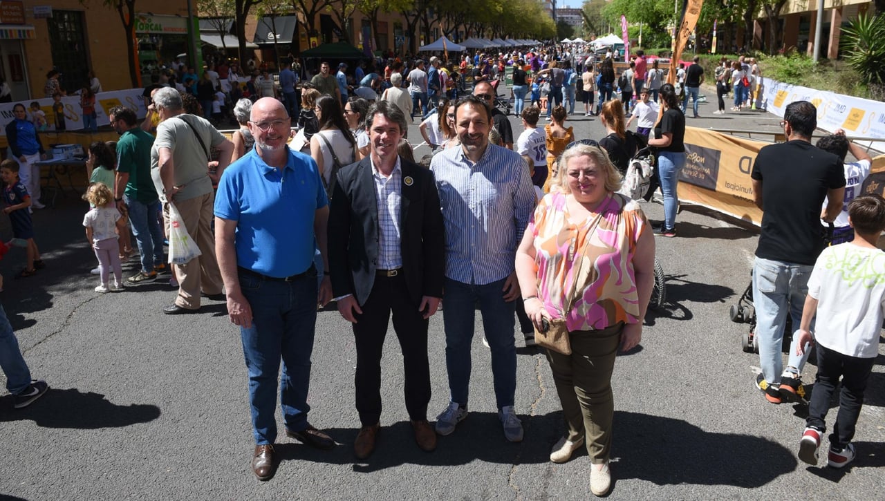 Gran Presencia de público en Emilio Lemos por la Fiesta de la Primavera y Calle Deporte