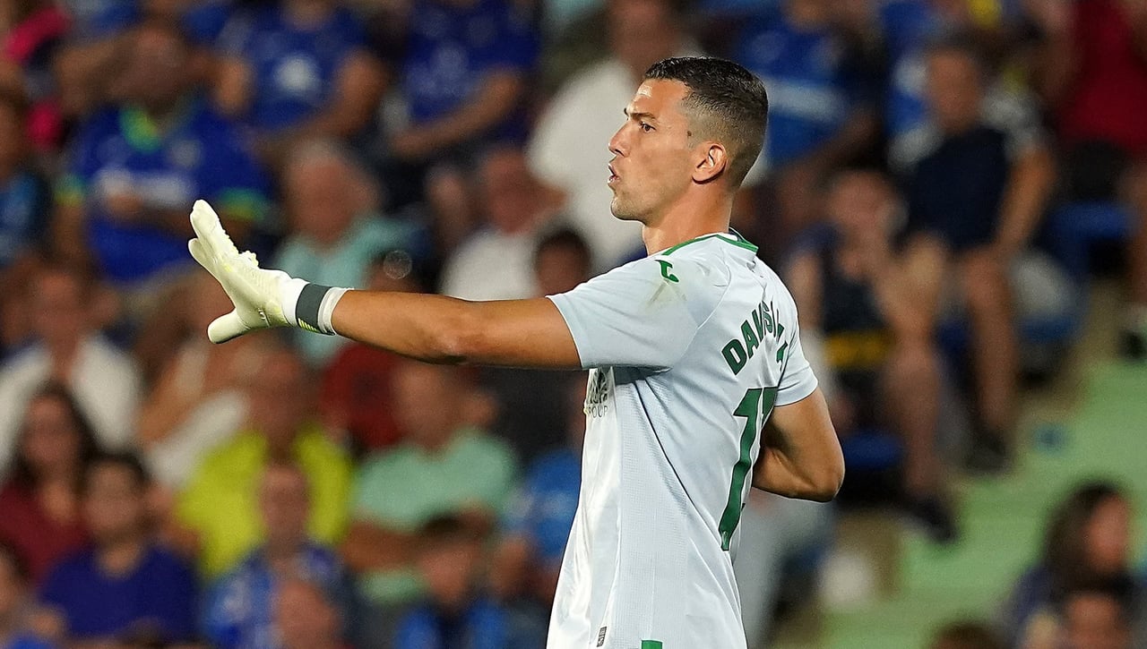 David Soria, relacionado con Real Madrid, pone luz en su futuro