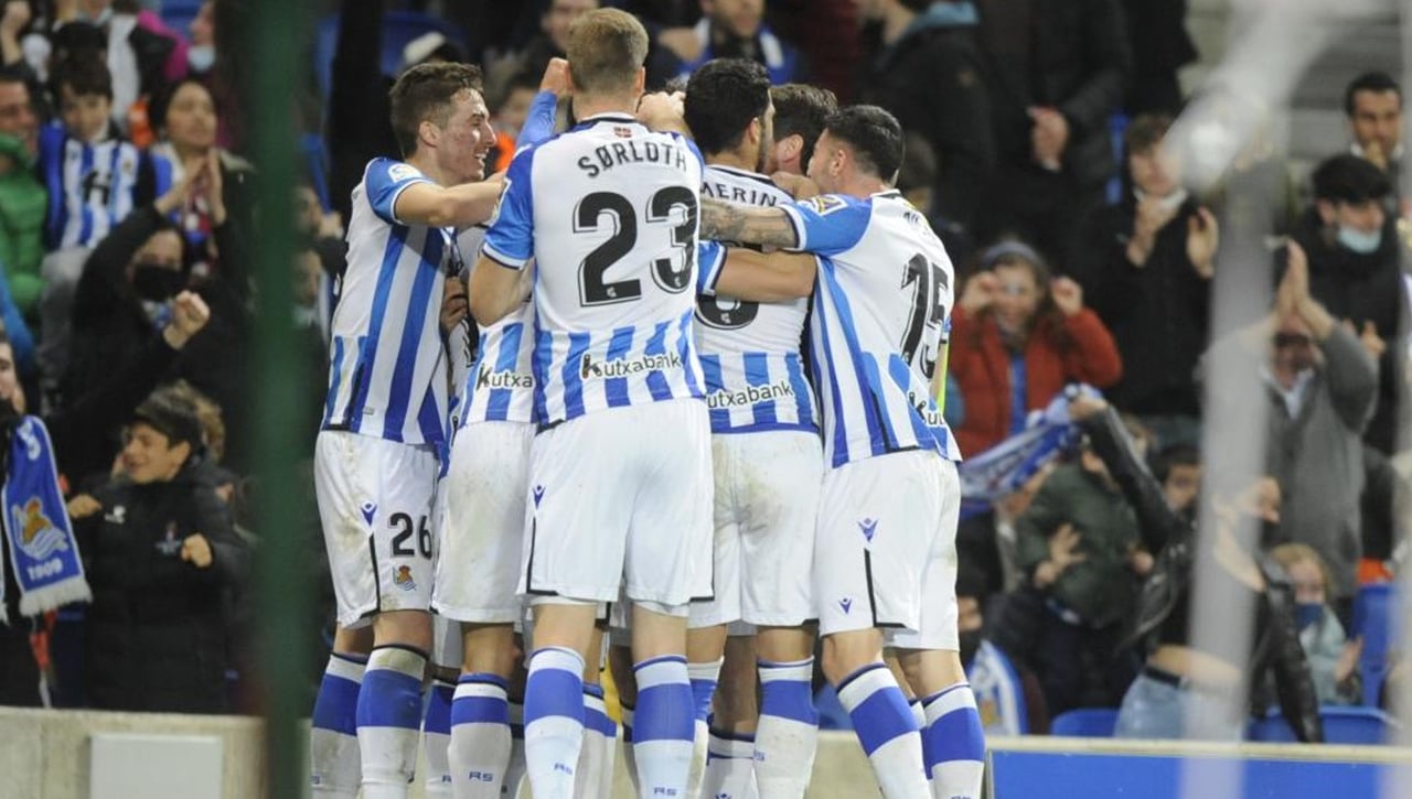 Tras Isak, el nuevo pelotazo económico que busca la Real Sociedad