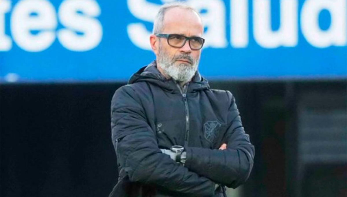 Álvaro Cervera se harta con el arbitraje