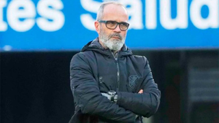 Álvaro Cervera se harta con el arbitraje