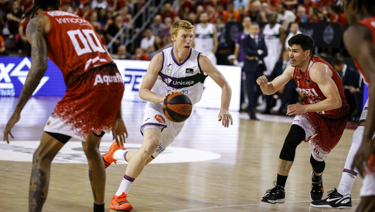 El Unicaja, primer semifinalista