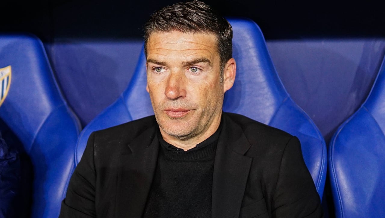 El favorito para entrenar al Real Oviedo y el 'recadito' a Luis Carrión