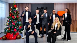 Jesús Navas, gran protagonista en la felicitación navideña del Sevilla 