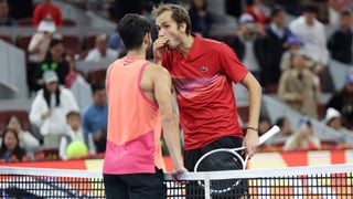  Medvedev se la juega a Carlos Alcaraz y le acusa de recibir favoritismo