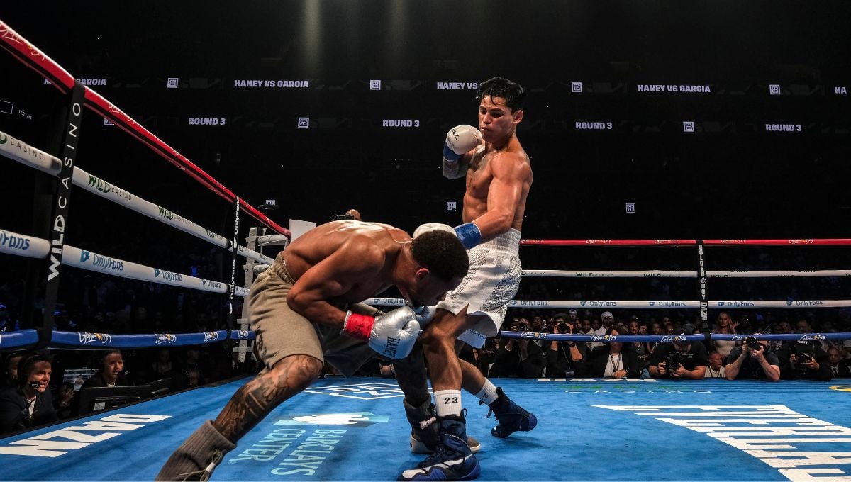 El español Sandor Martín, tras Ryan García