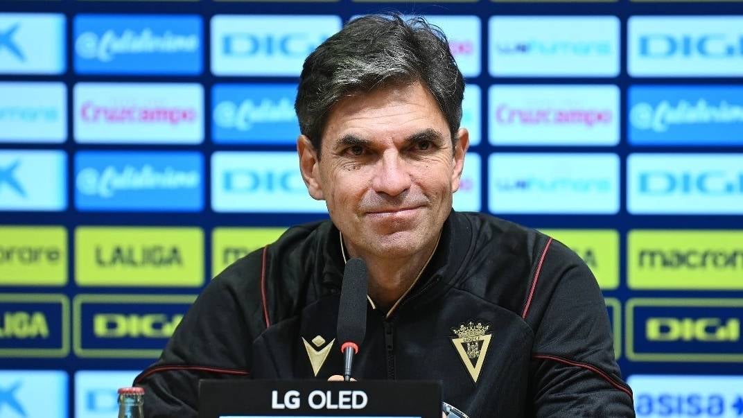 La importante petición de Pellegrino al Cádiz y su aclaración sobre la lesión de Robert Navarro