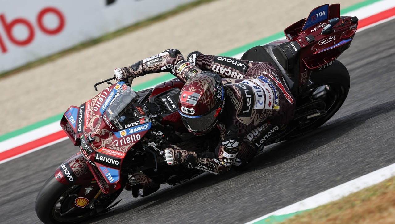 Marc Márquez arrasa en Mugello y el hundimiento de Bagnaia es una realidad