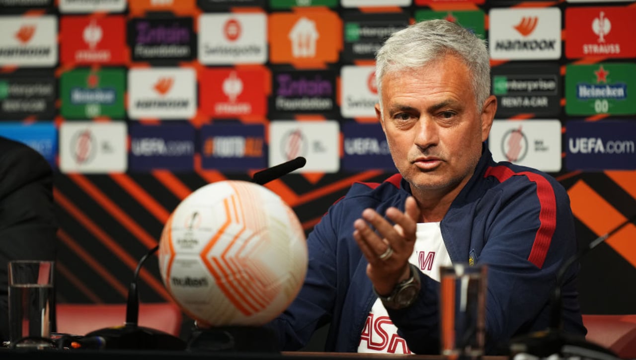 Sevilla - Roma: Mourinho se preocupa por Mendilibar y deja de jugar al despiste con Dybala
