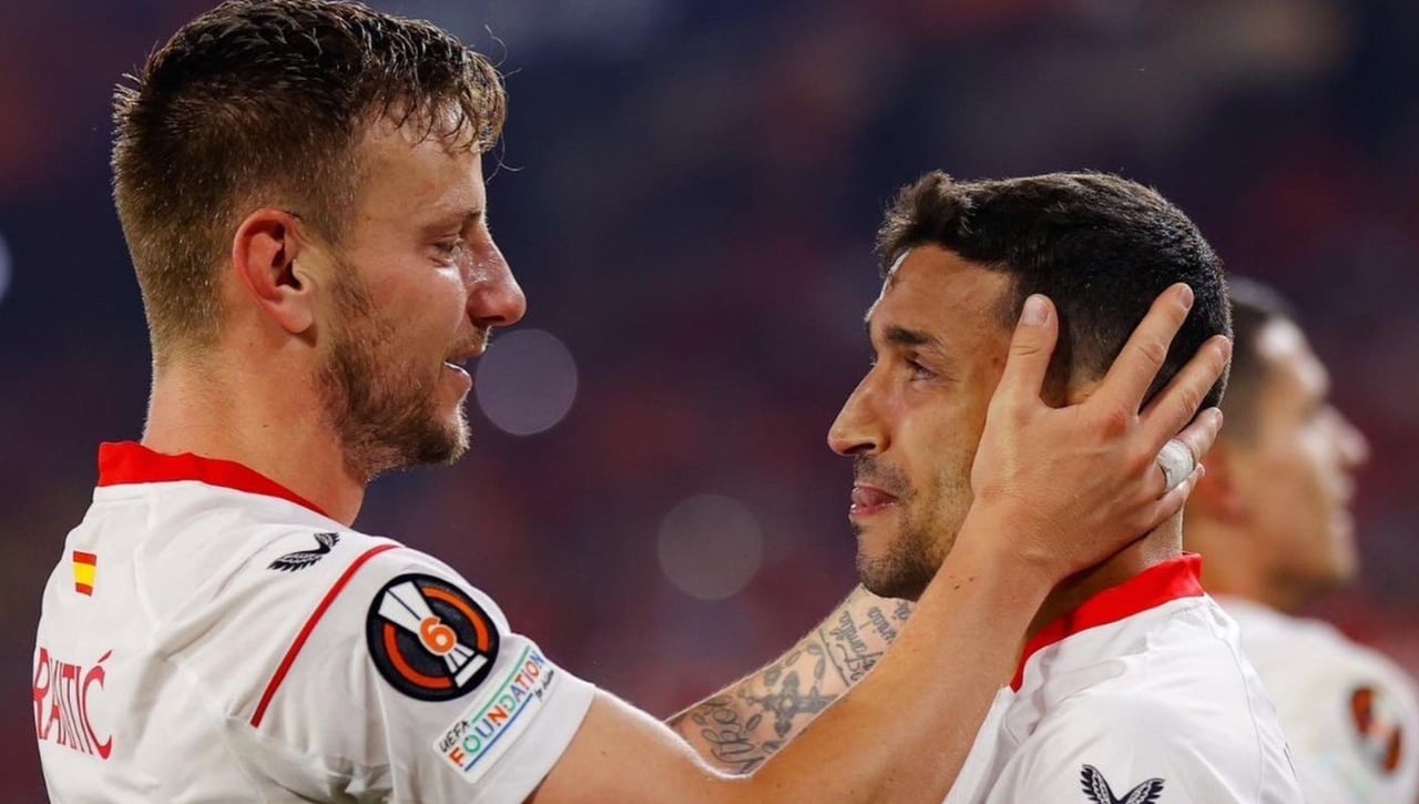 Del "¿alguien dudaba?" de Suso a la "bronca" de Acuña: las reacciones del vestuario del Sevilla